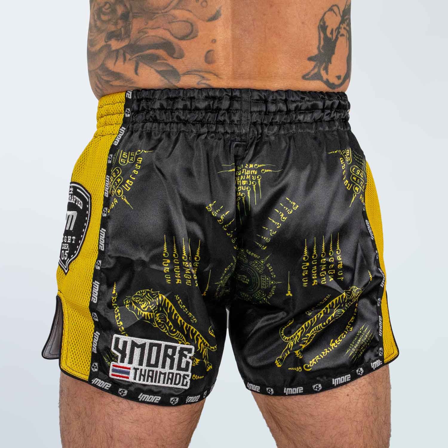 SHORTS LOW WAIST SAKYANT MUAYTHAI GOLD