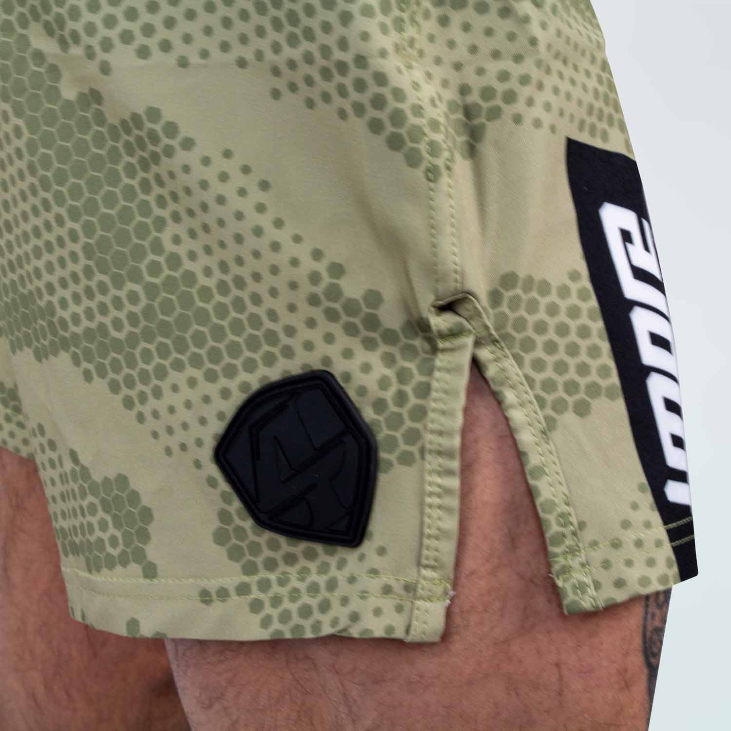 SHORTS TRAINING PREDATOR BLACK