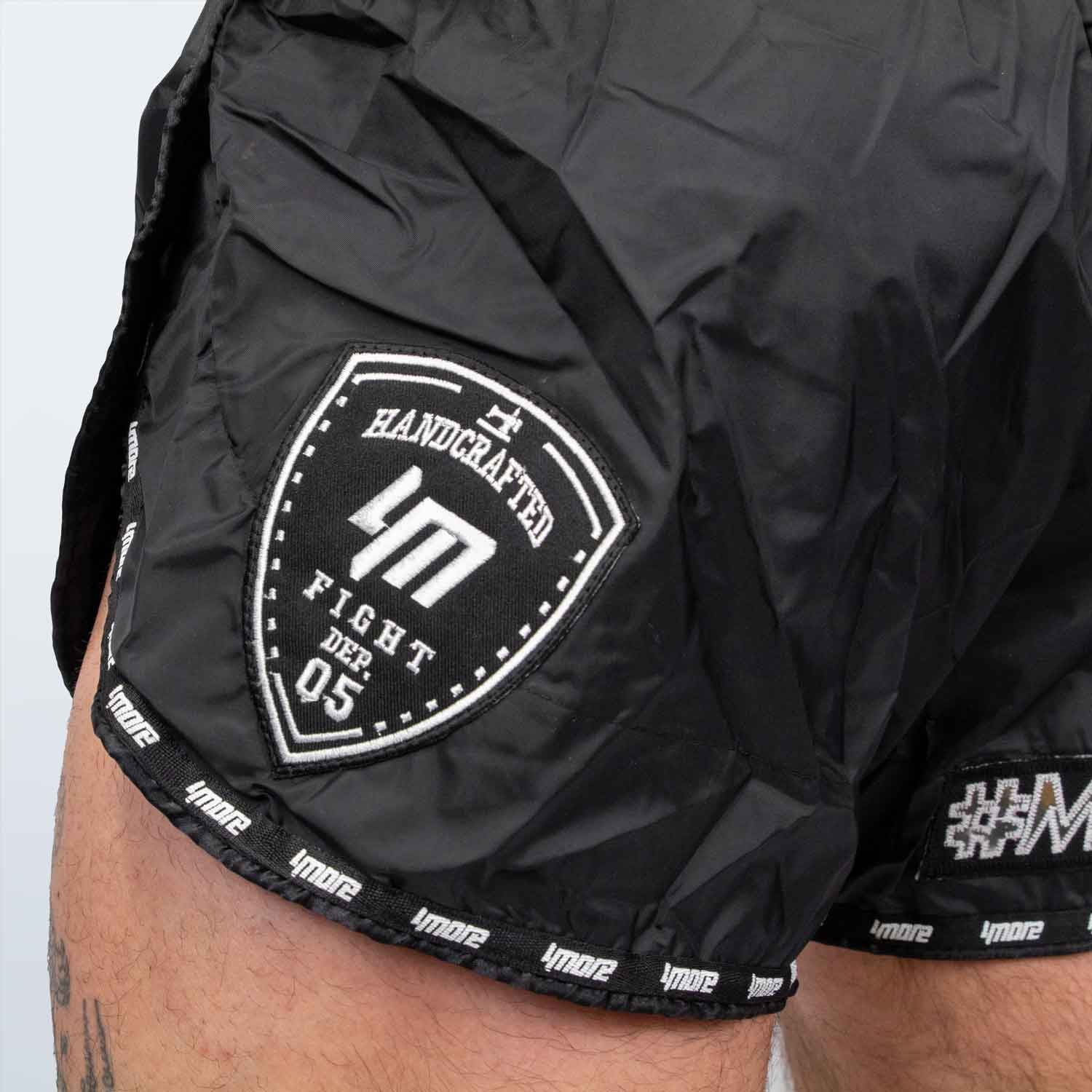 SHORTS MUAYTHAI RETRO1 MT BLACK